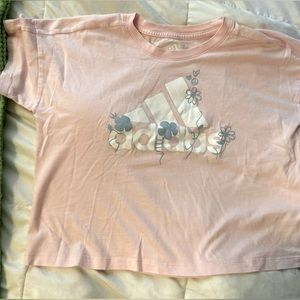 Kids 10-12 adidas t-shirt cropped style (but not to cropped)